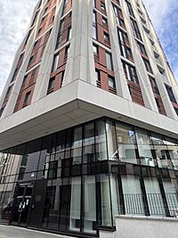Archivo:HEC UK House