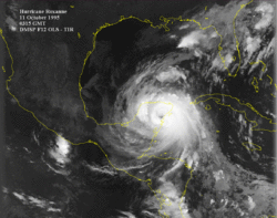 Archivo:Hurricane roxanne 1995