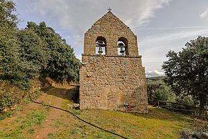 Archivo:Iglesia de Santiago en Labaniego portada