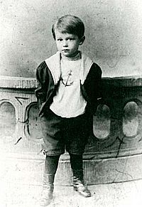 Archivo:Kurt Tucholsky 1894