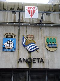 Archivo:Letrero de la fachada de Anoeta