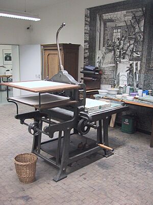 Archivo:Lithography press with map of Moosburg 02