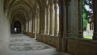 Monasterio de Nuestra Señora de la Oliva (Carcastillo). Galería del claustro