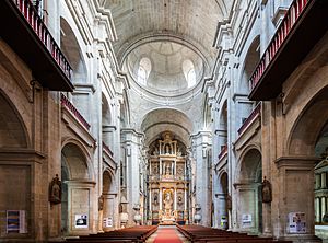 Archivo:Monasterio de San Francisco, Santiago de Compostela, España, 2015-09-23, DD 04