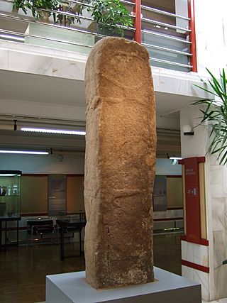 Museo Numantino - Etatua menhir.jpg