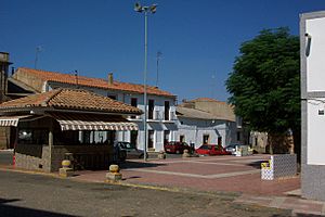 Archivo:Plaza cordobilla de lacara