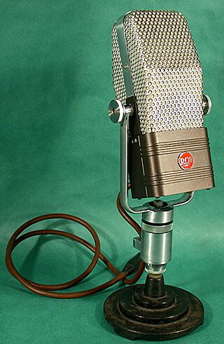 RCA 44-BX Bi-Directional Velocity Microphone.jpg