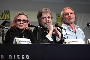 Archivo:SDCC 2015 - Carrie Fisher, Mark Hamill & Harrison Ford (19060574883)