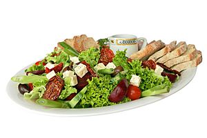 Archivo:Salad platter