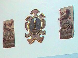 Archivo:Santa Isabel presbiterio