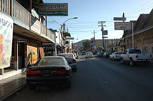 Archivo:Santa Rosalía 2186 (3610300150)