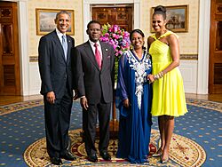 Archivo:Teodoro Obiang Nguema Mbasogo with Obamas 2014