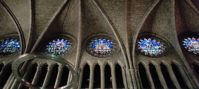 Triforios y óculos - Iglesia de Roncesvalles