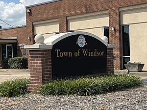 Archivo:Windsor, Virginia sign