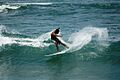2m05 Salam Gaye le plus long surfeur d Afrique au Sénégal ph F Roux