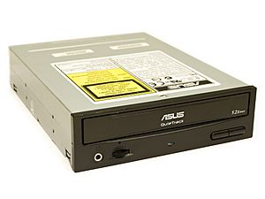 Archivo:ASUS CD-ROM CD-S520-A4 20080821