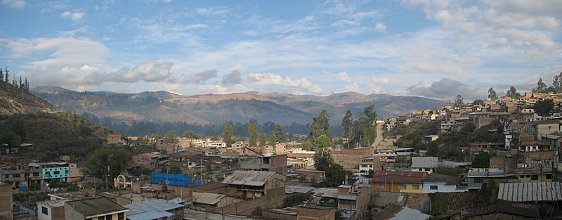 Archivo:Andahuaylas panoramic view