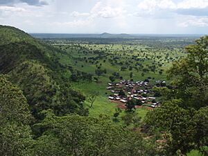Archivo:Atakora Benin Batia