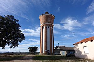 Archivo:Campillo de Azaba, depósito