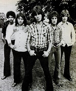 Archivo:Cozy Powell's Hammer