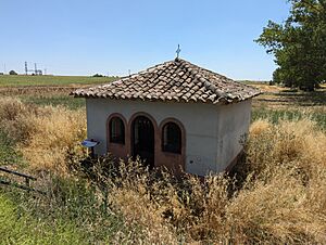 Archivo:Ermita del Cristo del Humilladero, Villada