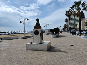 Archivo:Estatua Tío de la Tiza - IMG 20230522 172512