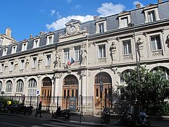 Facade-lycée-Janson-de-Sailly-(Paris).JPG