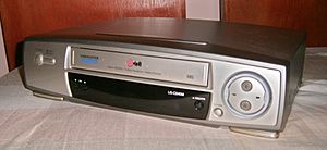 Archivo:Front of LG VHS Player & Video-Cassete Recorder