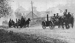 Archivo:Golpe de Estado en Chile 4 de junio de 1932 Infantería avanza hacia Santiago