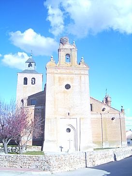 Iglesia de Adanero (Ávila).JPG