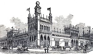 Archivo:John Wanamaker's Clothing House, Market St, Philadelphia, PA 1876