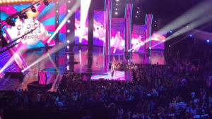 Kids' Choice Awards México escenario 2017.png