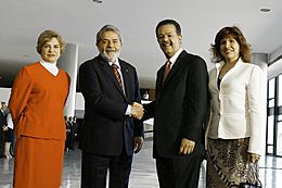 Archivo:Luiz Inácio Lula da Silva & Leonel Fernández - 2007Jun20 Brazilia