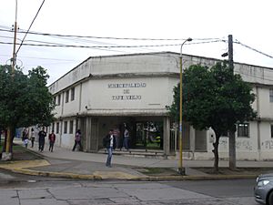 Archivo:Municipalidad de Tafí Viejo