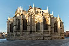 Archivo:Palencia Cathedral 2023 - Apse