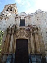 Archivo:Portada principal santas Justa y Rufina, Orihuela (España)
