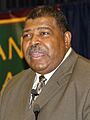 Romeo Crennel 2005 (cropped)