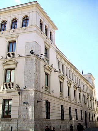 Valladolid - Palacio de Villena (Museo Nacional de Escultura).jpg