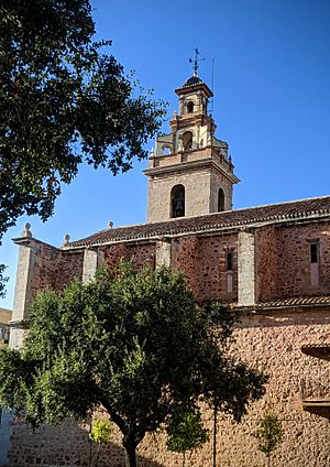 Archivo:Vista campanario de los Santos Juanes de Puzol