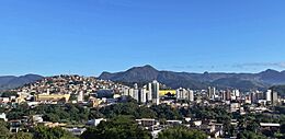 Vista parcial de Coronel Fabriciano MG a partir de Timóteo2.JPG