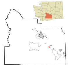 Yakima County Washington Incorporated and Unincorporated areas Toppenish Highlighted.svg
