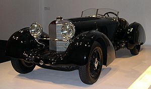 Archivo:1930 Mercedes-Benz SSK 34 left