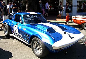 Archivo:1963 Corvette Grand Sport