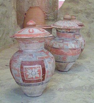 Archivo:Ajuar tumba 155 Necrópolis de Baza (M.A.N. conjunto 162) 01