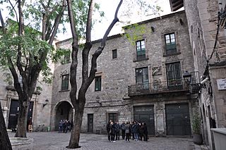 Barcelona Shoe Museum Shoemakers guild house.JPG