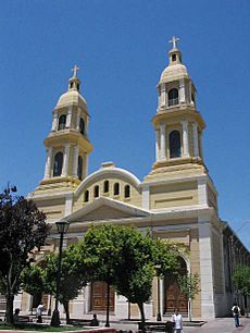 Archivo:Cathedral Rancagua Chile
