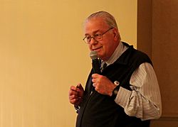 Archivo:David Morrison SkeptiCal