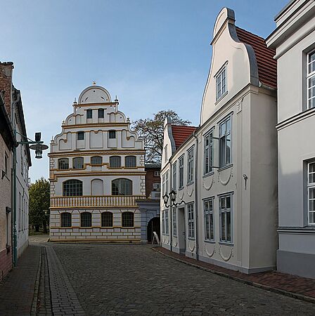 Güstrow Kerstingstraße Giebel der Domschule (01-2)
