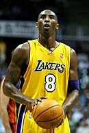 Archivo:Kobe Bryant 8