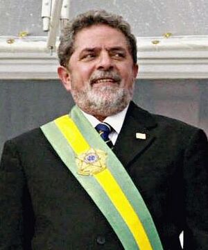 Archivo:Luiz Inácio Lula da Silva in 2003